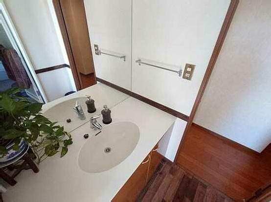 【独立洗面台】