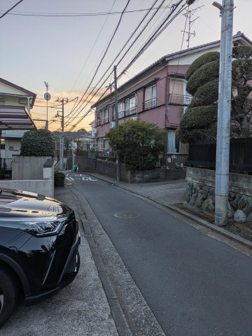 片倉ホームズの周辺