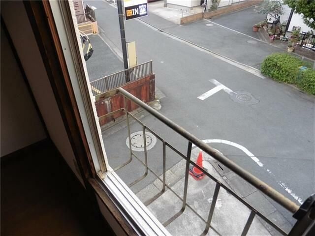 安藤荘のバルコニー