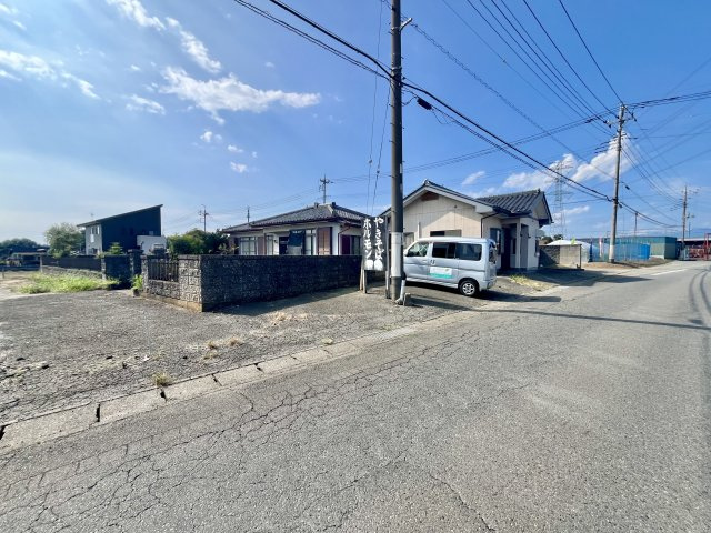 【中古戸建】伊勢崎市赤堀鹿島の前面道路含む現地写真|■現地写真
