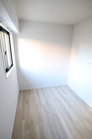 大阪市城東区野江１丁目の賃貸マンションの洋室