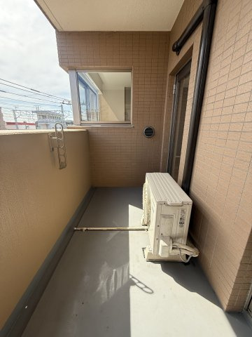 ドゥーエ妙典のバルコニー