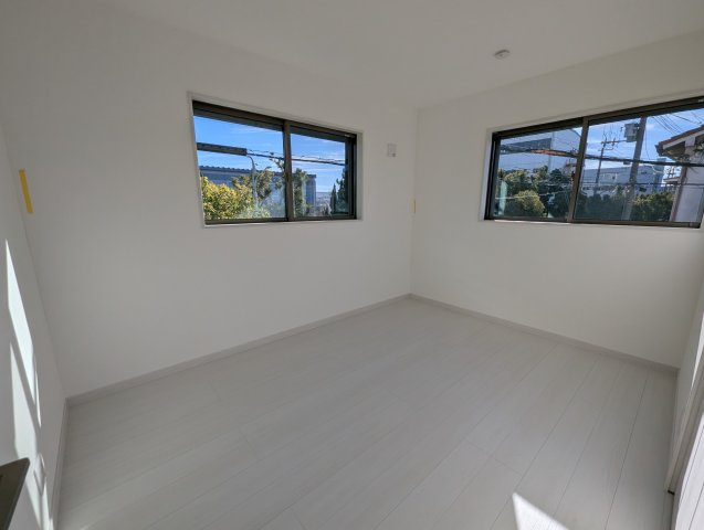 認定長期優良住宅！パークライフ神崎町の洋室