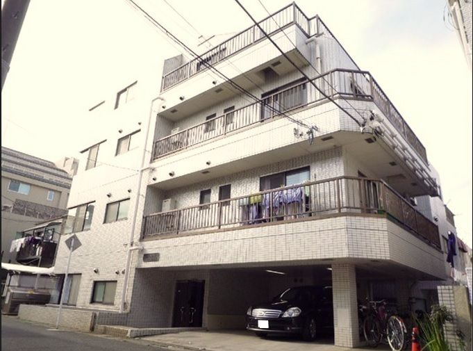 サンライズＦＭファーストマンションの外観