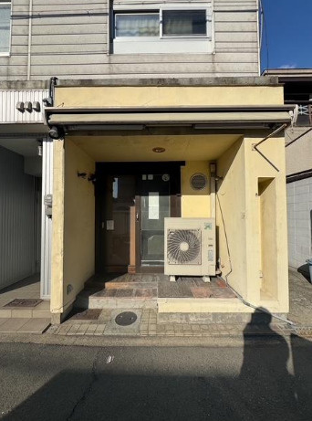 大阪市大正区泉尾１丁目の店舗一部