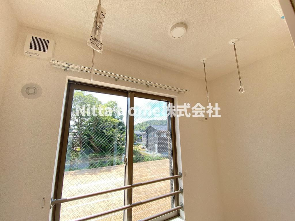 ベル　アンジュⅤのその他|室内物干し設置済み◎
