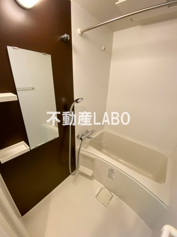 セオリー大阪ベイシティの浴室