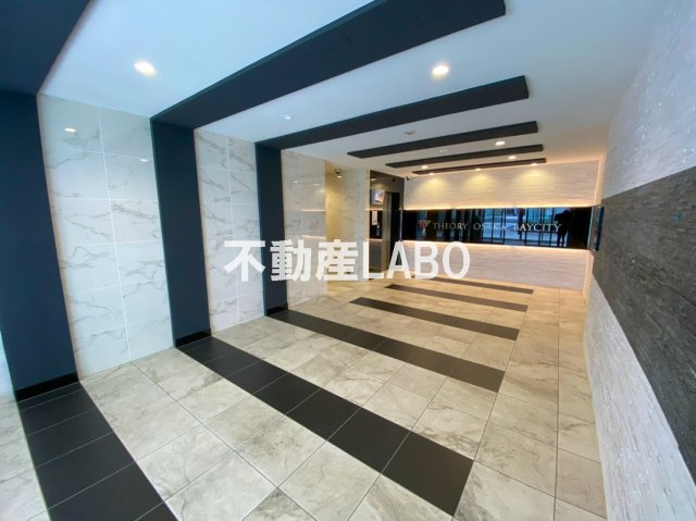 セオリー大阪ベイシティのその他