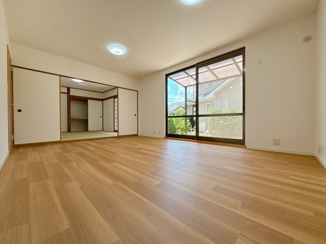 【居間・リビング】 | 古賀市舞の里１丁目 中古戸建☆仲介手数料無料☆