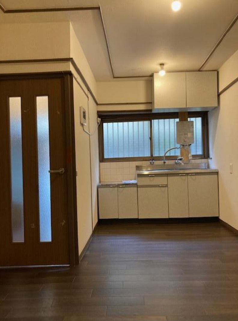 堺市北区東雲東町4丁　浅香駅徒歩約6分　収益中古テラスハウスのキッチン