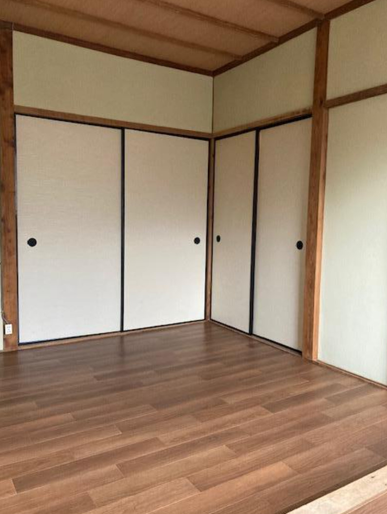 堺市北区東雲東町4丁　浅香駅徒歩約6分　収益中古テラスハウスの洋室