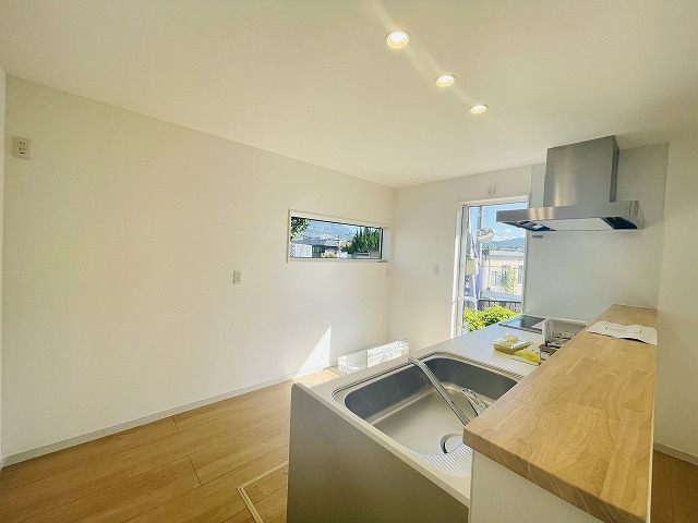 【キッチン】 | 福岡県糟屋郡宇美町桜原１丁目　戸建て