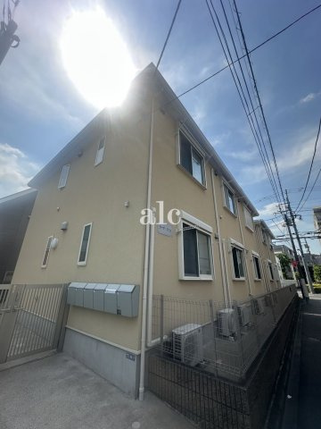 新宿区西早稲田２丁目のアパートの外観