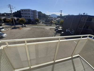 【バルコニー】 | ブルックロードＹ