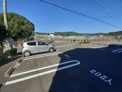 【駐車場】 | ブルックロードＹ