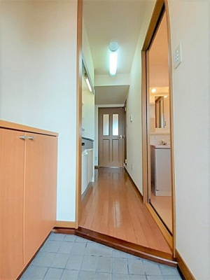 【玄関】 | サンスポット・エムズ