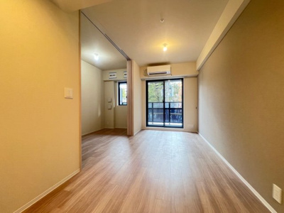 【居間・リビング】 | コンフォリア新大阪宮原Q