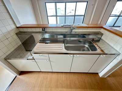 【キッチン】 | ラ・ミュール