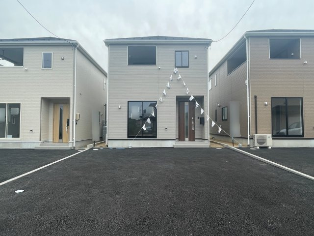 新築戸建・建売　二本松市竹田二丁目　CRADLE GARDEN　全5棟の駐車場