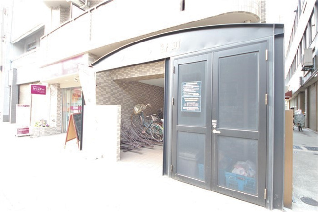 【エントランス】 | クレール谷町
