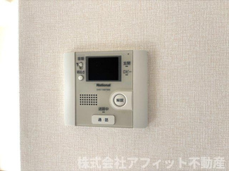 【セキュリティ】 | ファミーユスクエアー B棟 | TV付インターホン※イメージです