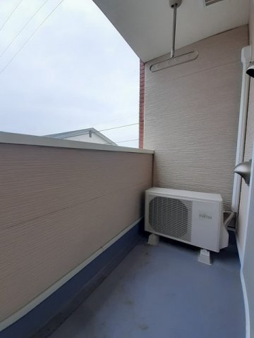 ワンネスサピーＡのバルコニー