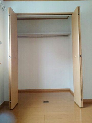 イターナルリヴァサイドハウスＢの収納