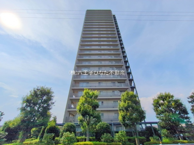 祝　成約済み　ローレルスクエア南大沢　6番館 　八王子市　中古マンションの外観|～仲介手数料無料☆八王子ひなた不動産～ローレルスクエア南大沢6番館 