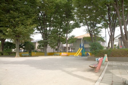 板橋区三園１丁目のアパートの周辺