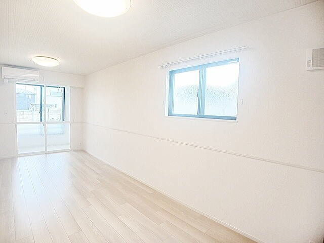 クオーレ彩Ⅱの居間・リビング