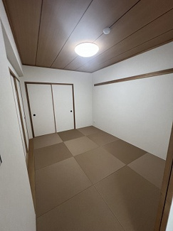 【和室】 | ニューウェルテラス第3日吉 | 【ニューウェルテラス第3日吉】和室に押入付いてます