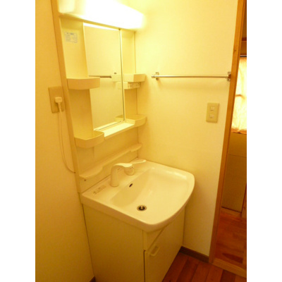 【洗面所】 | スペースフォー | 使いやすい洗面所です