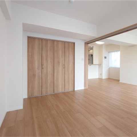 リステージ本郷台プリズムガーデンの居間・リビング