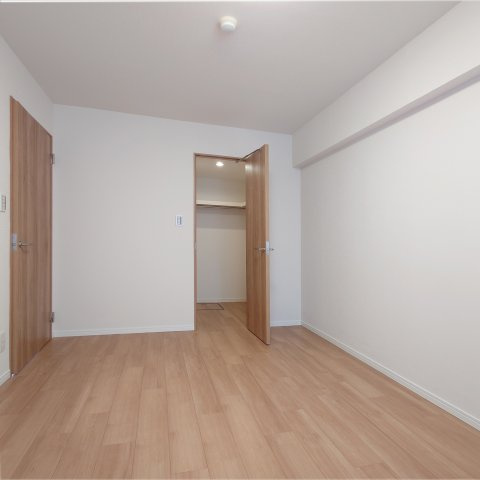 リステージ本郷台プリズムガーデンの洋室