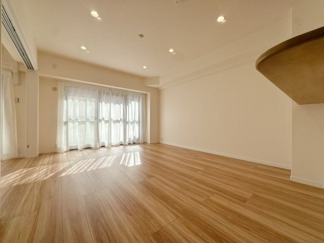 【居間・リビング】 | サンシティ鳥飼☆仲介手数料無料☆