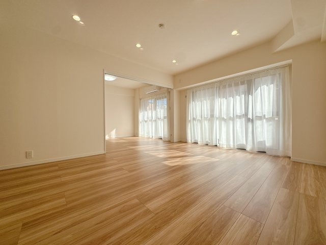 【居間・リビング】 | サンシティ鳥飼☆仲介手数料無料☆