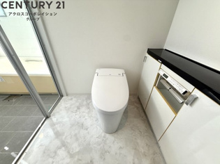 シンプルで機能的なトイレですっきり！