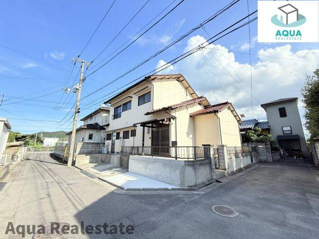 さぬき市志度　リノベ住宅の前面道路含む現地写真|前面道路含む現地写真です