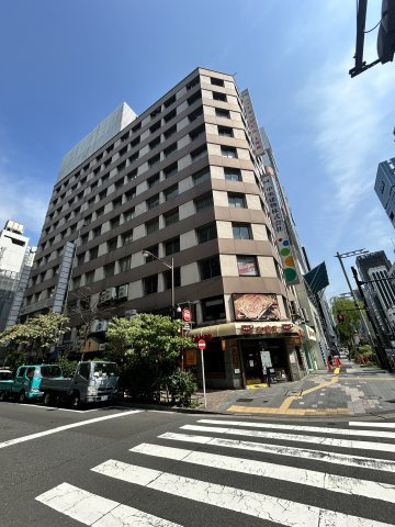 ニューギンザビル１号館の外観