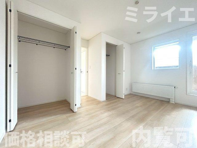 【新築戸建】札幌市北区新琴似7条15丁目2棟の収納|納戸
同仕様物件(同間取り)