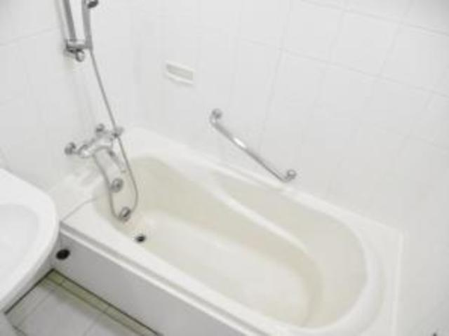 渋谷区恵比寿西２丁目の賃貸マンションの浴室