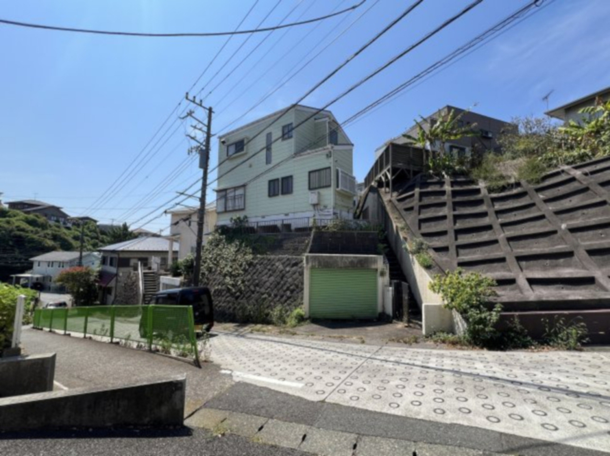 海まで徒歩７分！高台の閑静な住宅街にある眺望良好住宅