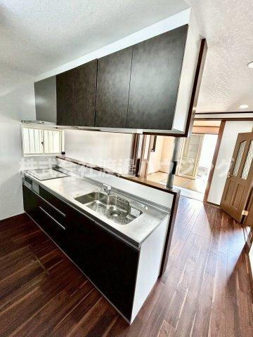 五条町一戸建のキッチン