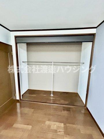 五条町一戸建の収納