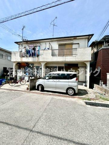 松山町1丁目貸家の外観