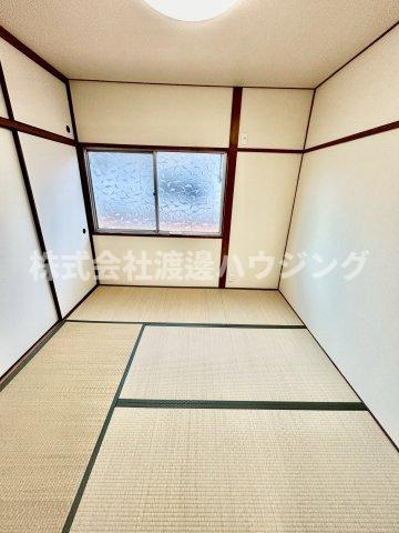 北田テラスハウスの和室