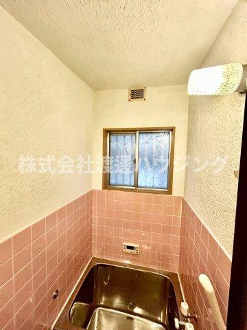 北田テラスハウスのその他|浴室にも窓ございます