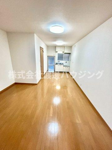 北田テラスハウスの居間・リビング