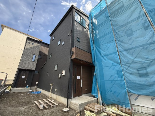 平塚市龍城ヶ丘新築戸建て　2号棟の外観|外観「平塚市龍城ヶ丘新築戸建て　2号棟」