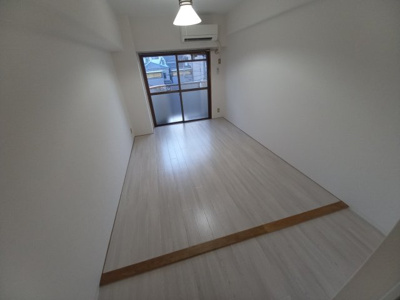 【居間・リビング】 | 丸矢ハイツ